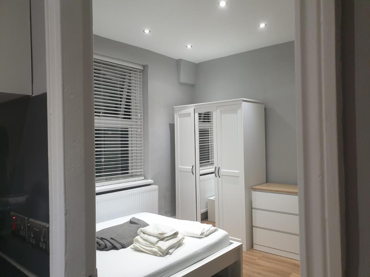 Lovely 1 Bedroom Flat High Barnet 3 Mins Away Exterior foto